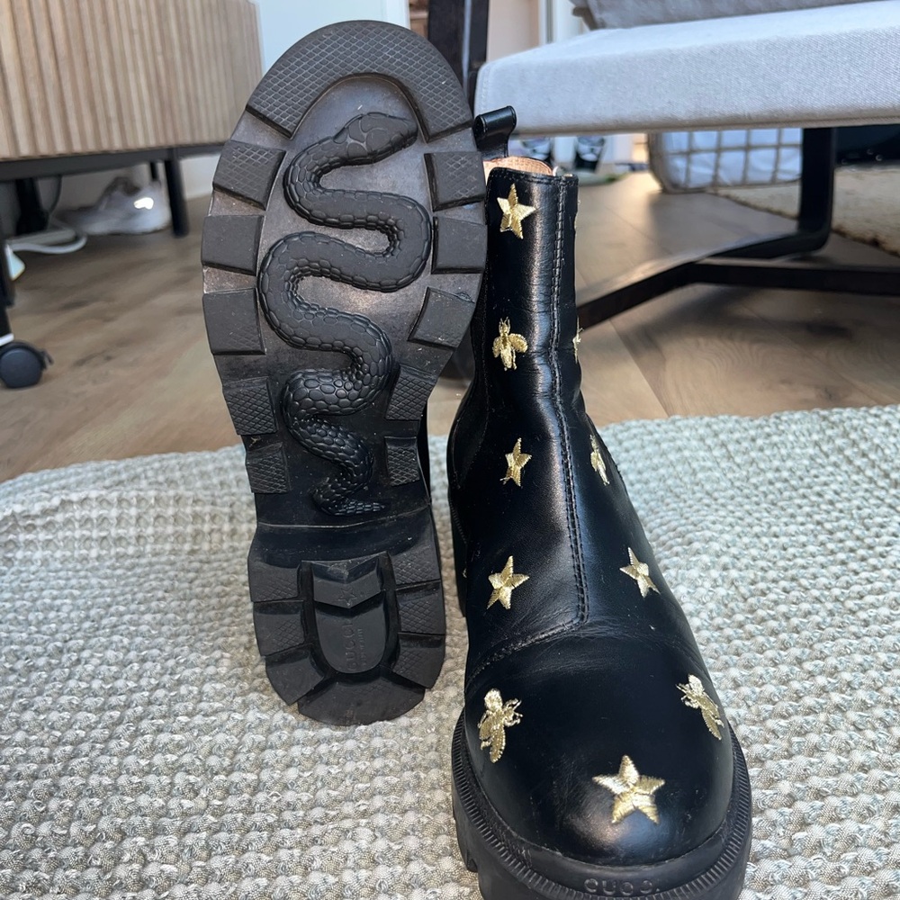 Gucci Boots with Bees and Stars - Picture 5 of 7